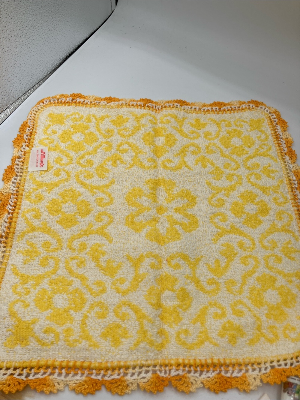 St. Mary’s Vintage Crochet-Trim Yellow Floral Wash Cloth - Soft Terry